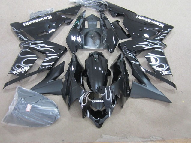 Custom 2003-2005 Black with White Flame Kawasaki ZX10R Motorcycle Fairing